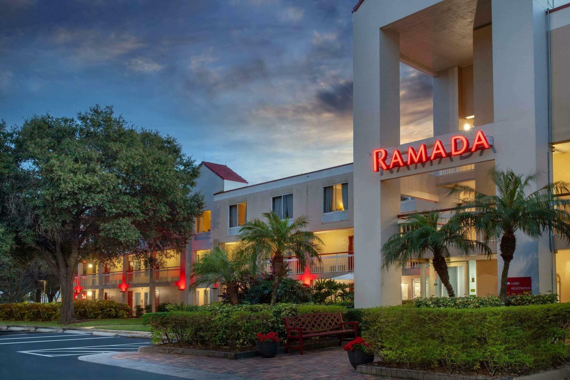 Orlando Inn Near International Drive Williamsburg Bagian luar foto